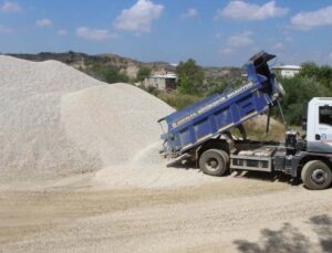 Belenobası-Gebece grup yolu asfaltında sona gelindi