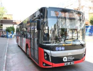 Büyükşehir’e ait toplu ulaşım araçları 30 Ağustosta ücretsiz yolcu taşıyacak