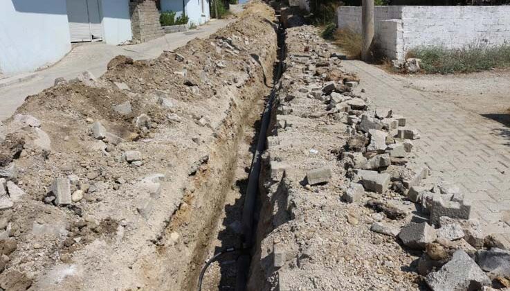 Serik’te 2 mahallenin içme suyu hattı yenilendi