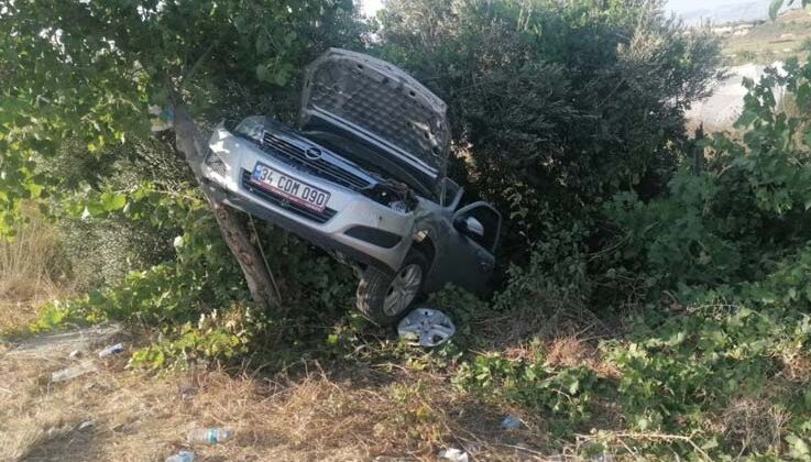 Yoldan çıkan otomobil takla atarak bahçeye girdi: 3 yaralı