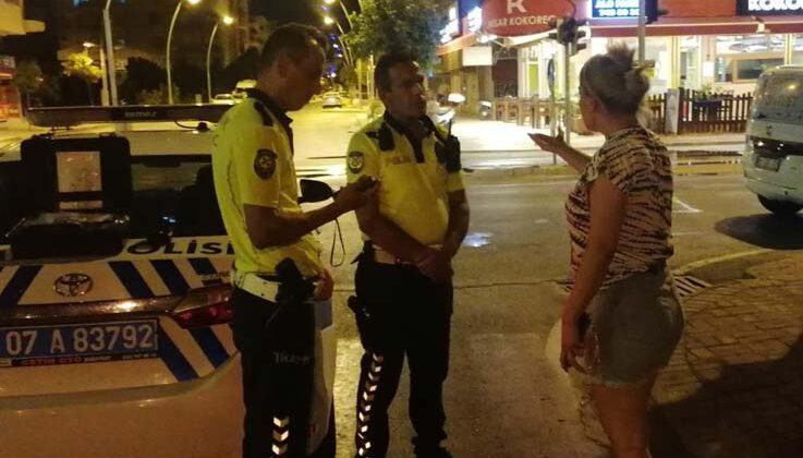 Kaza yapan sürücüye yardım alkollü sürücüye pahalıya patladı