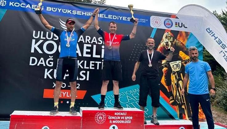 Antalyasporlu Germen, Körfez’de Birinci