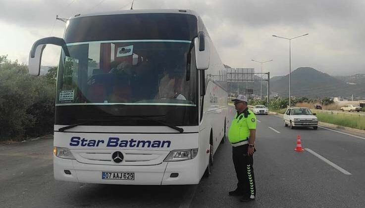 Gazipaşa’da yolcu otobüsleri denetlendi