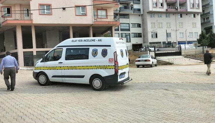 Ekmek almak için evden çıkan emekli kayıp öğretmen ölü bulundu