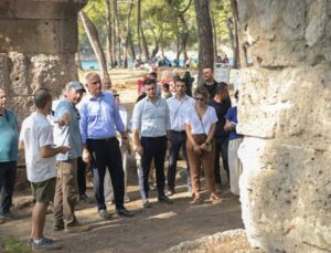 Büyük İskender’in yürüdüğü 2 bin yıllık cadde gün yüzüne çıkartılacak