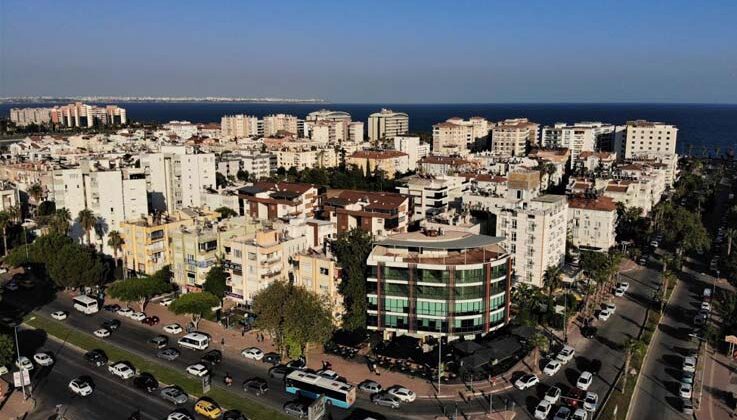Antalya’dan 80 daire alan yabancı, daireleri otel gibi işletmiş