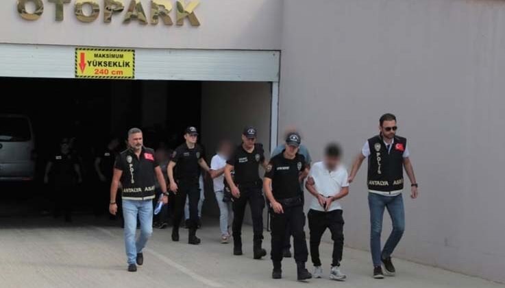 Antalya’da aranan 45 kişi yakalandı