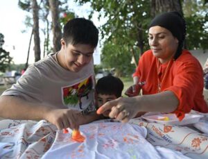 Engelli çocuklar Zeytinpark’ta kampta
