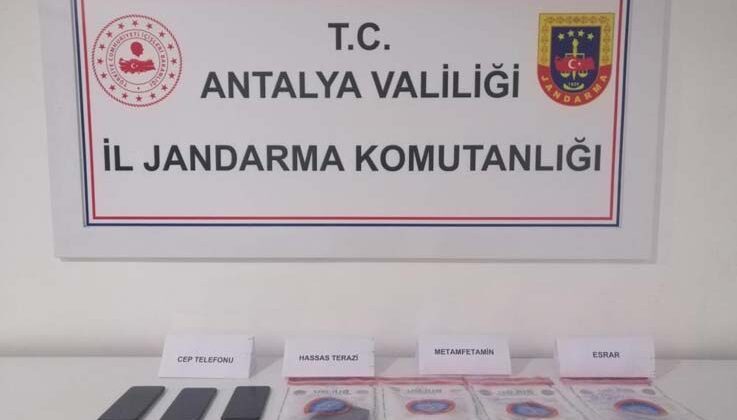 650 gram metamfetamin, 13 gram esrar ele geçirildi