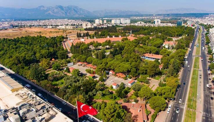 Antalya’nın eski fabrikaları artık bilgi üretiyor