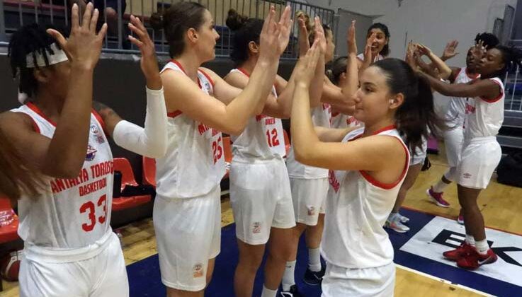 Kepez’in yetiştirdiği Hazal Çetin ile Elif Çayır rakip oldu
