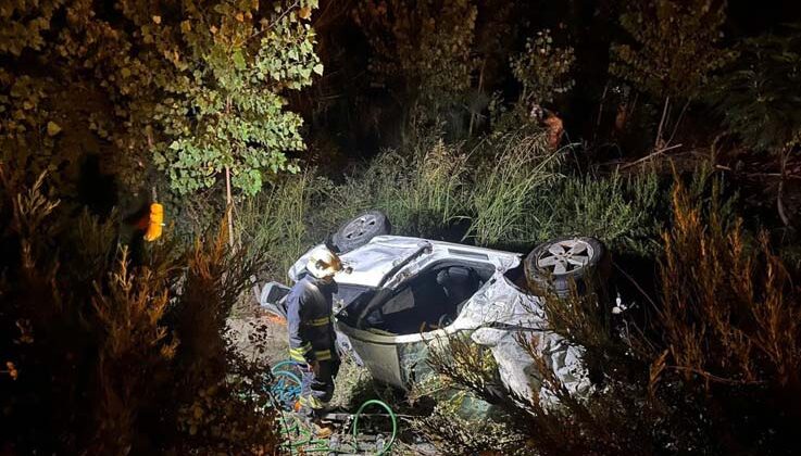 Şarampole uçan otomobildeki 2 kişi hayatını kaybetti