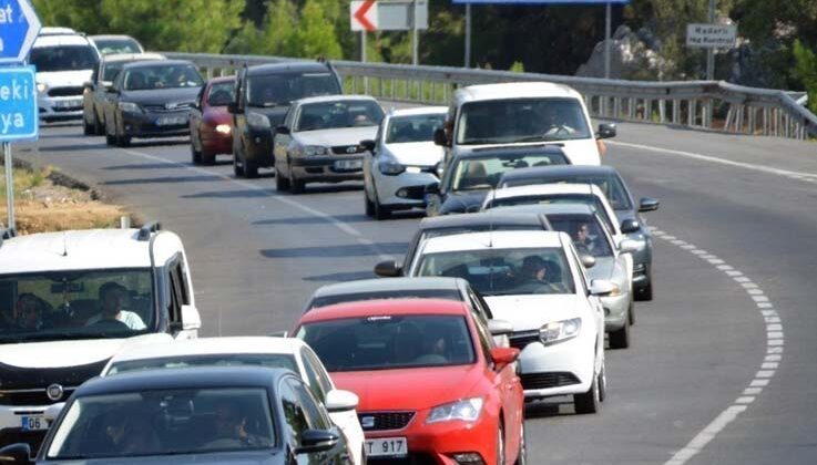 Antalya’da motorlu kara taşıt sayısı 1 milyon 412 bin 539 oldu