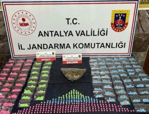 Zehir tacirine jandarma izin vermedi