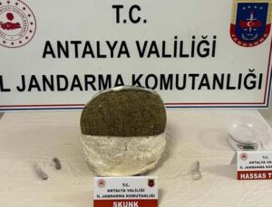 Jandarma operasyonunda 5 kilo 300 gram skunk ele geçirildi