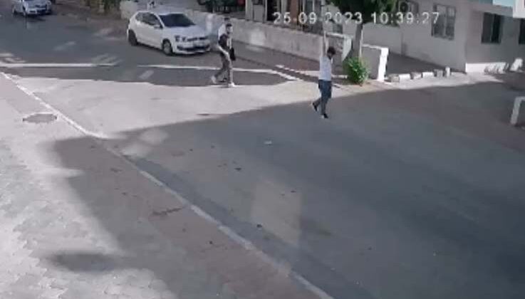 Sokakta havaya rastgele ateş ederek, korku dolu anlar yaşattı