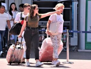 Antalya 8 ayda 10 milyonu aşkın turist ağırladı