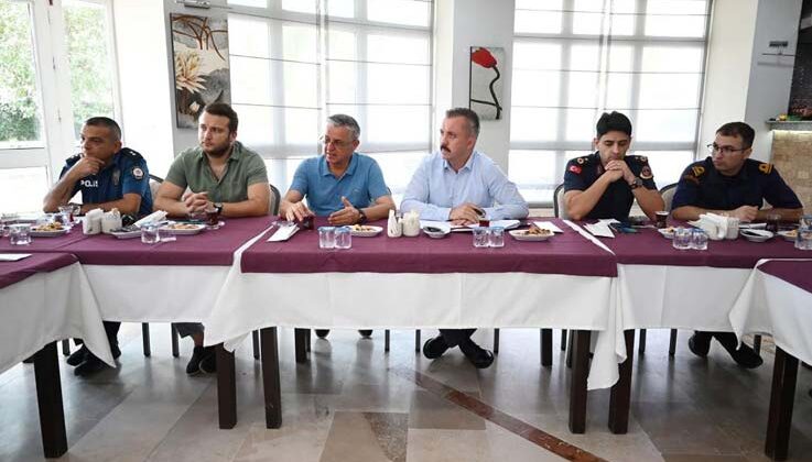 Başkan Topaloğlu: “29 Ekim Türk milleti için onur günüdür”