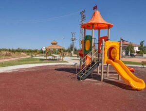 Odabaşı Mahallesi parkına kavuştu