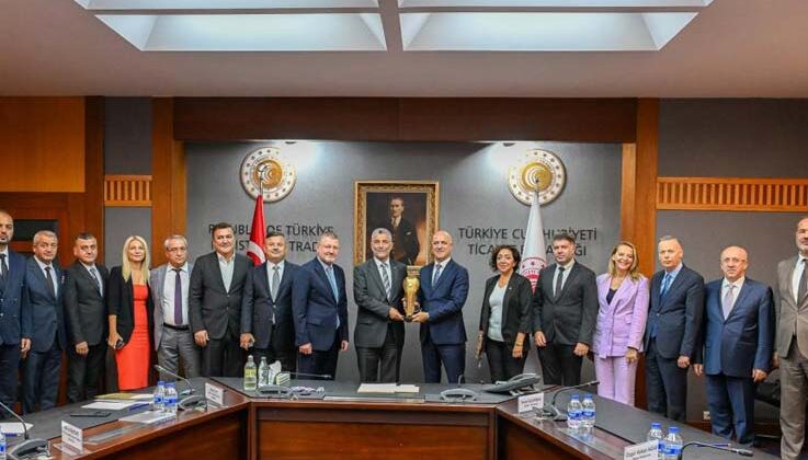 Antalya iş dünyasının talepleri bakanlıklarda konuşuldu