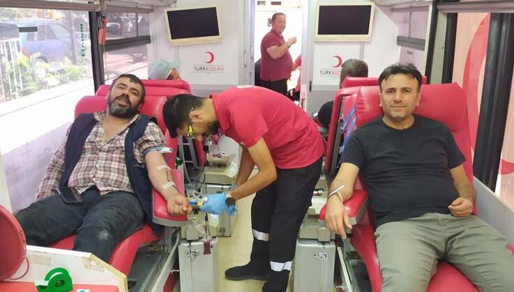 Sanayi esnafından rekor kan bağışı