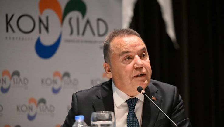 Başkan Böcek: “Falez ve Antalyaspor kavşağı kapanacak, orada yaşam alanı oluşacak”