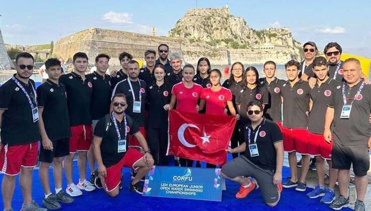 Antalyasporlu genç yüzücüler Avrupa’da yarıştı