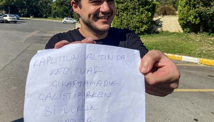 Antalya’da otomobil üzerine bırakılan not “insanlık ölmemiş” dedirtti