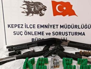 İş yerinde 4 pompalı tüfek ve 1 tabanca ele geçirildi: 1 gözaltı