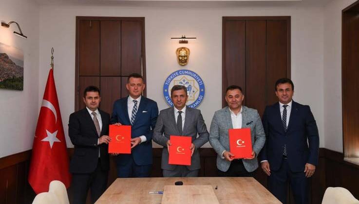 Alanya’ya 24 derslikli okul için protokol imzalandı