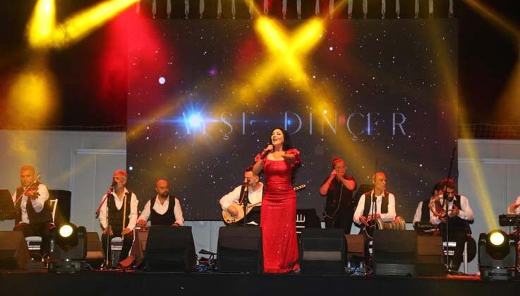 Döşemealtı’nda Nar Festivali coşkusu