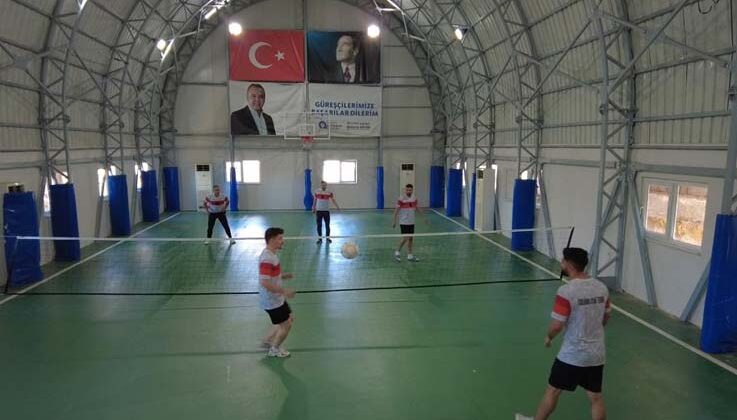Bilim Köyü millileri ağırladı
