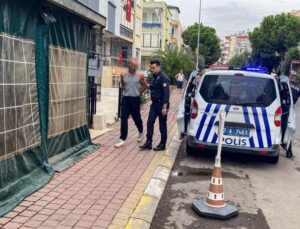 Tadilat tartışmasında tabancayla komşunu ve kız çocuğunu yaralayan şahıs tutuklandı