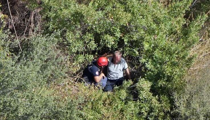 Tansiyonu düştü, 15 metrelik falezlerden düştü