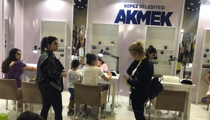 YÖREX’te AKMEK standına yoğun ilgi