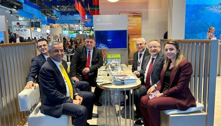 Kemer Belediyesi, Londra Turizm Fuarı’nda ilçeyi tanıtıyor