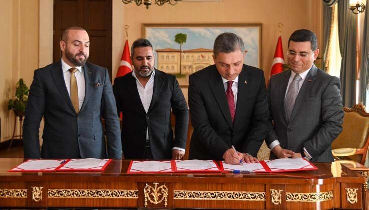 Antalya Valiliği’nden çifte protokol