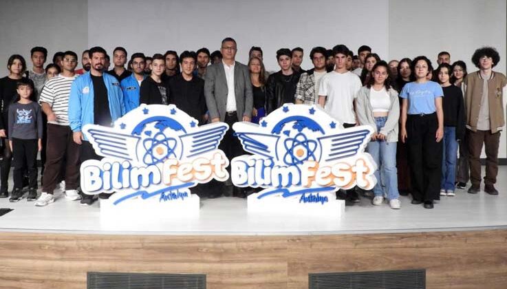 Antalya Bilim Merkezi’nden, bilime teşvik