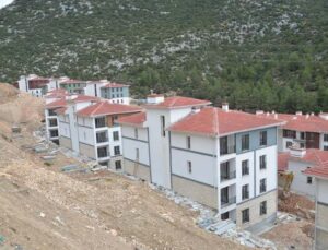 Akseki’de TOKİ 2. Etap çalışmalarının sonuna yaklaşıldı