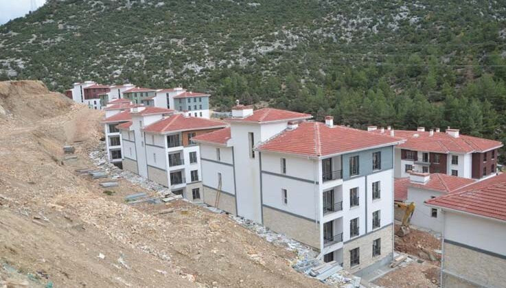 Akseki’de TOKİ 2. Etap çalışmalarının sonuna yaklaşıldı