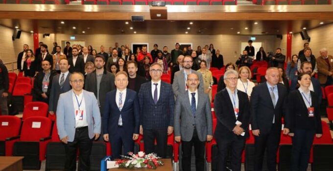 Akdeniz Üniversitesi’nde Uluslararası Antalya Bilim Forumu başladı