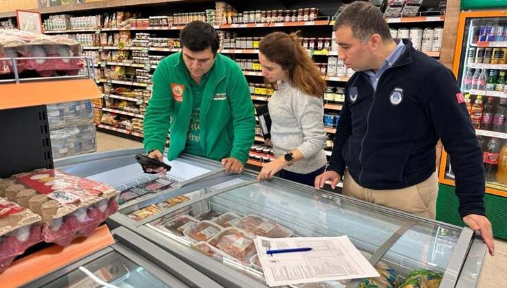 Zabıta ekiplerinden marketlere denetim