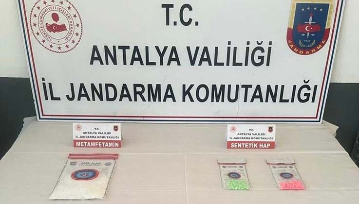 Manavgat’ta uyuşturucu operasyonu: 3 gözaltı