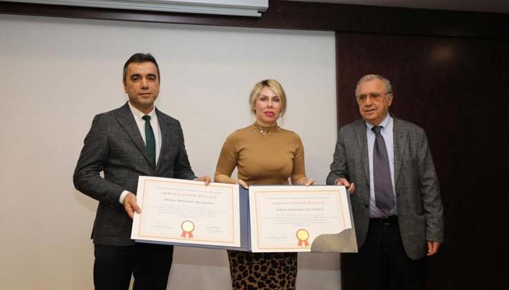Akdeniz Üniversitesi Tıp Fakültesinde 50. yıl gururu