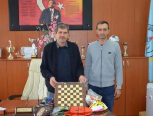 En çok atık pil toplayan okullar ödüllendirildi