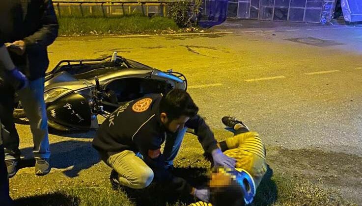 Alkollü motosiklet sürücü hastanelik oldu