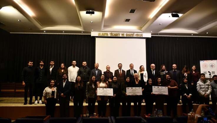 Alanya avokadosu ve gölevez bitkisi sağlıksız cipslere meydan okuyacak