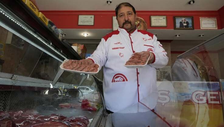 İthal canlı hayvan alımıyla kırmızı et fiyatlarında yüzde 5-10 arası düşüş bekleniyor