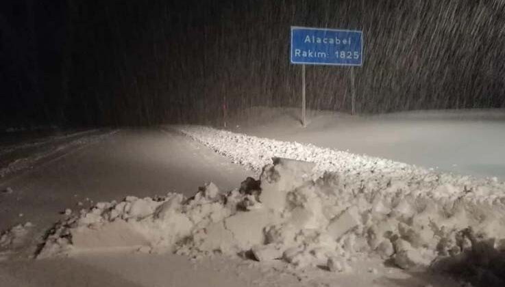Antalya – Konya karayolunda ulaşıma “kar” engeli