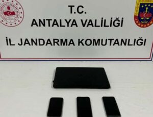 İnternet üzerinden açtıkları sahte hesaplarla 3 milyon TL’lik vurgun jandarmaya takıldı